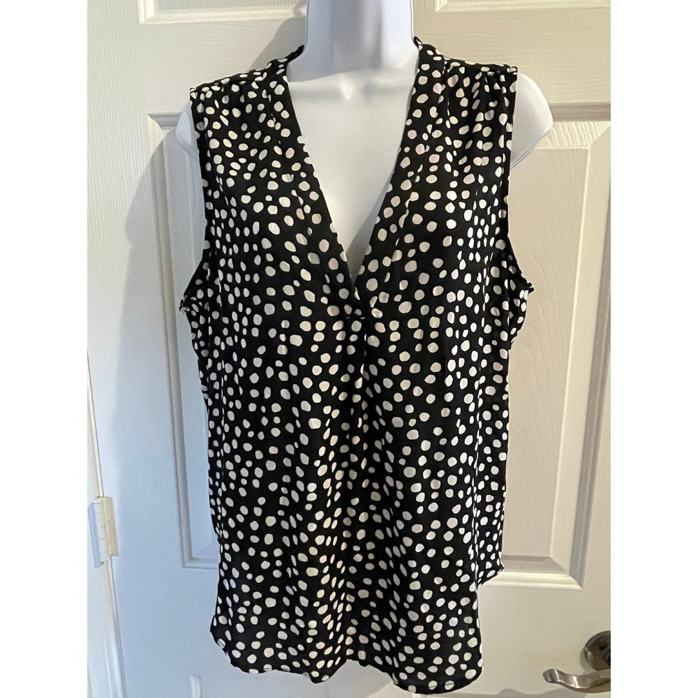 NWT Alex & Lili Polka Dot Blouse Size Large Black White V-Neck Pleated